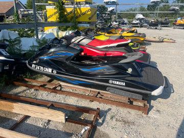 2014 Yamaha WaveRunner VX Deluxe