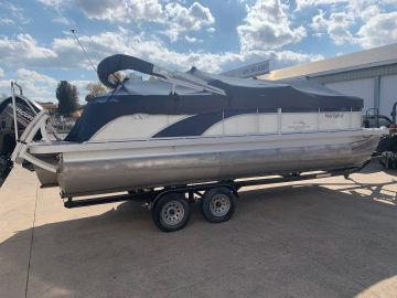 2019 Bennington (Pontoons) 23SX PREMIUM