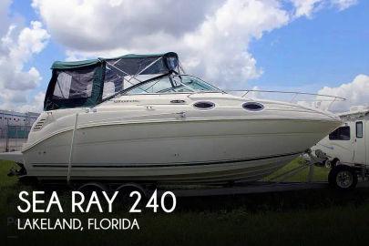 2004 Sea Ray 240 Sundancer