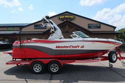 2017 MasterCraft XT21