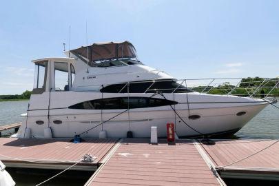 2000 Carver 396 Motor Yacht