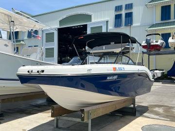 2022 Bayliner DX 2000