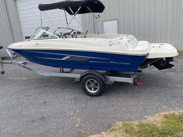 2016 Bayliner 175 Bowrider