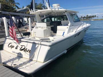 2001 Tiara Yachts 3800 Open