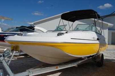 2013 Hurricane Sundeck SD 217 OB