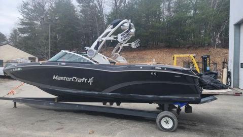 2018 MasterCraft X23