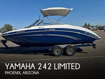 2013 Yamaha 242 limited