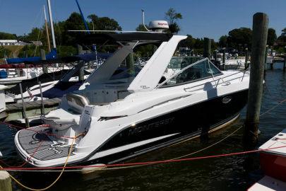 2016 Monterey 295 Sport Yacht