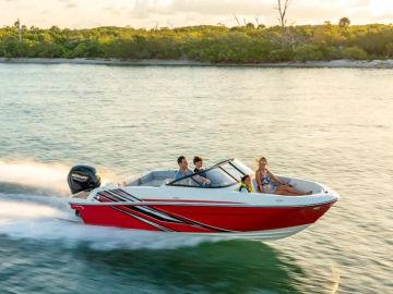 2025 Bayliner VR4 Bowrider - Outboard