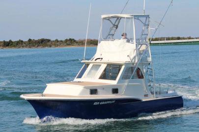 2008 Custom Carolina 32 Flybridge