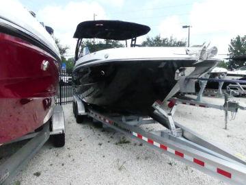 2025 Hurricane Sundeck 2600 OB