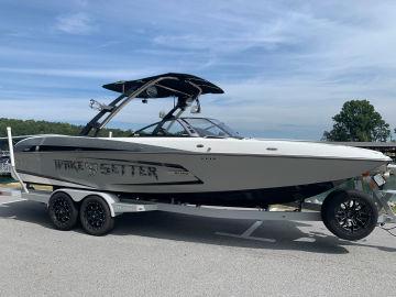 2013 MALIBU WAKESETTER 24 MXZ