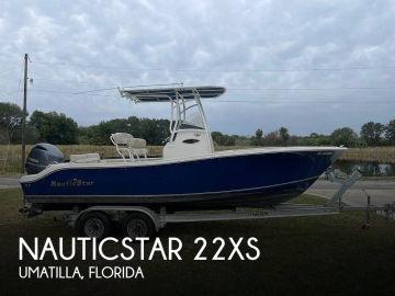 2017 NauticStar 22 XS