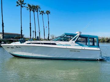 1989 Sea Ray 390 Express Cruiser