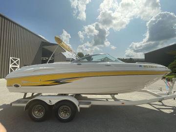 2002 Chaparral 220SI