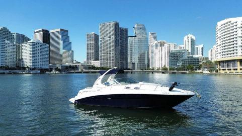 2005 Sea Ray 320 Sundancer