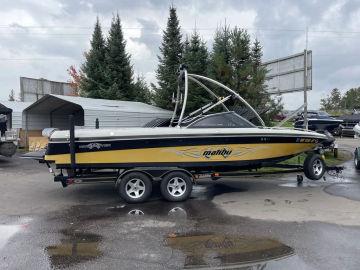 2003 Malibu 23' wakesetter XTI