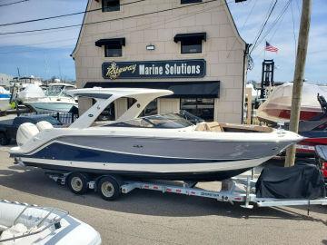 2017 Sea Ray SLX 310