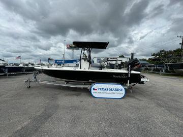 2021 NAUTICSTAR 227 XTS DLX