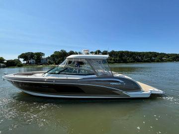 2016 Formula 350 Crossover Bowrider