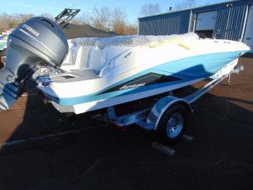 2024 Hurricane SunDeck Sport 185 OB