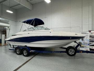 2017 Crownline E4