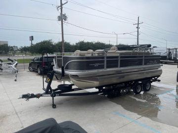 2024 Sun Tracker Fishin' Barge 20 DLX