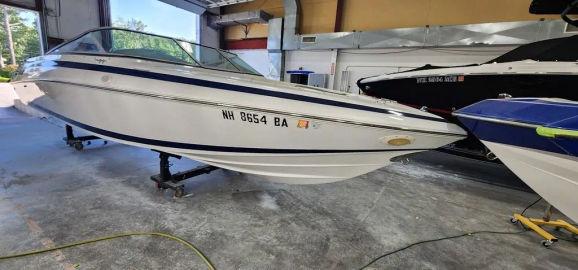 1998 Cobalt Boats 220