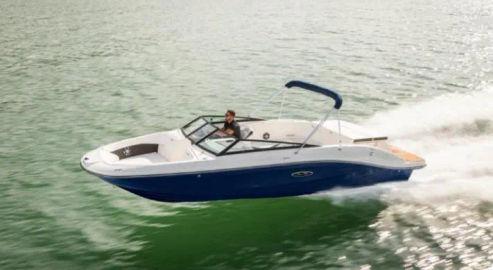 2025 Sea Ray SPX230