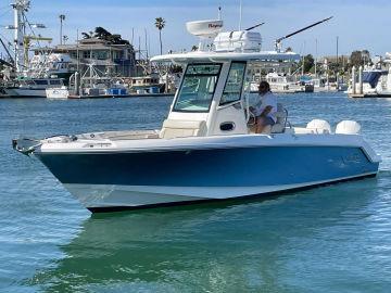 2020 Boston Whaler 250 Outrage