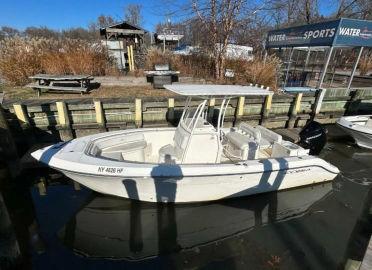 2021 Cobia 237 Center Console