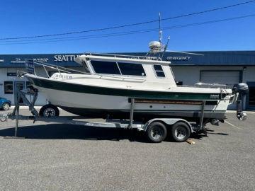 2001 Sea Sport Explorer 2400