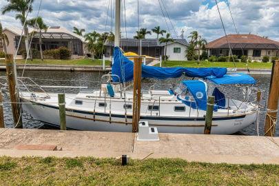 1990 Pacific Seacraft 34