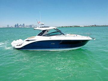 2022 Sea Ray 320 Sundancer