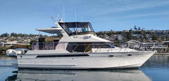 1989 Ocean Alexander 44'