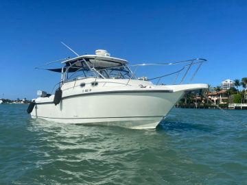 2007 Boston Whaler 305 Conquest