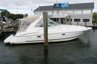 2002 Cruisers Yachts 3470 Express