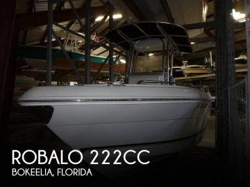 2017 Robalo 222CC