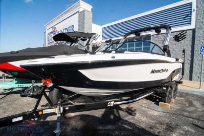 2023 Mastercraft XT23