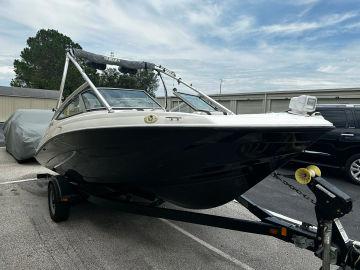 2012 Yamaha Boats  190 AR