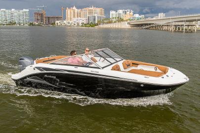 2022 Hurricane SunDeck 235 OB