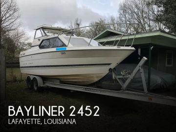 2000 Bayliner 2452 Ciera Express