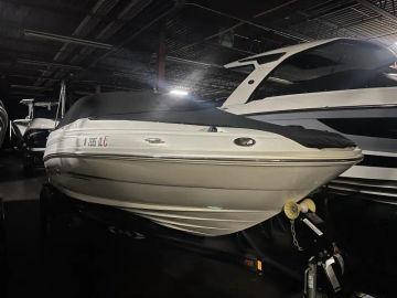 2011 Sea Ray 200 Sundeck