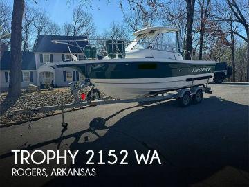 2010 Trophy 2152 WA