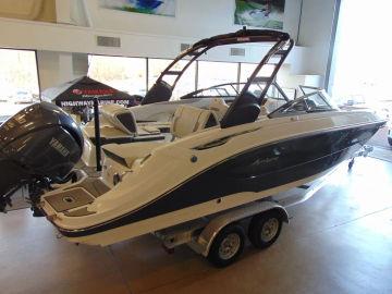 2024 Hurricane SunDeck 2600 OB