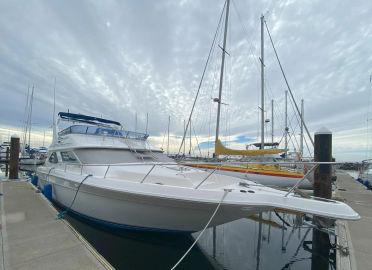 1993 Sea Ray 440 Express