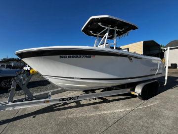 2021 Blackfin 222 Center Console