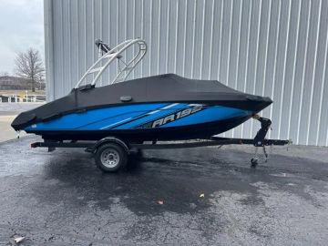 2021 Yamaha Boats AR 195