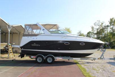 2006 Rinker 270 Express Cruiser