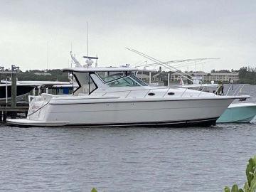 2001 Tiara Yachts 4000 Express